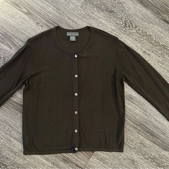 Banana Republic Semi Sheer Vintage Cardigan - Picture 3 of 10